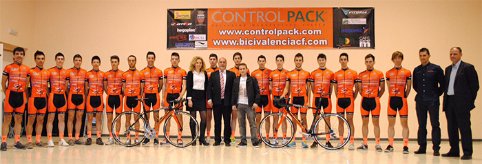 Valencia C.F. presenta bicicleta oficial