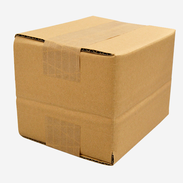 Caja precintada con papel reforzado