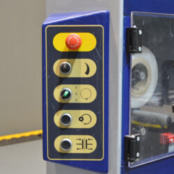 Compacta manual M4 - Imagen 4