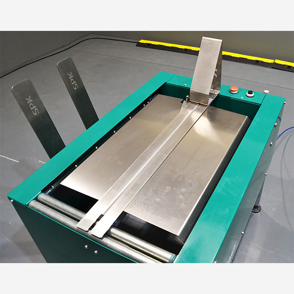 Formador semiautomático de cajas SPK 6580 interior