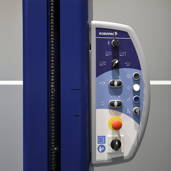 Ecoplat Base 1.650 con mástil de 2.200 mm panel de control