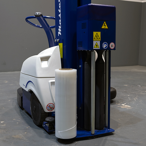 Robot Master Plus 110 PDS con mástil de 2.200 mm carro portabobina