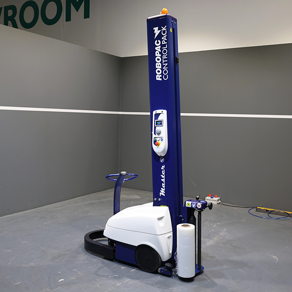 Robot Master Plus 80 FRD con mástil de 2400 mm lateral derecho